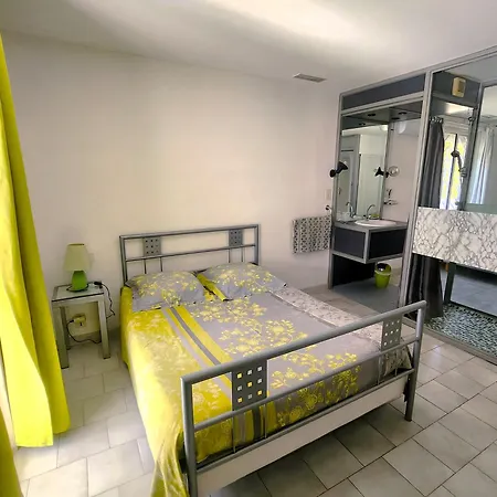 Villa Mas De La Bourgade Grande Meynes