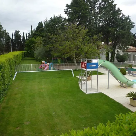 Mas De La Bourgade Grande Toboggan Aquatique * Meynes