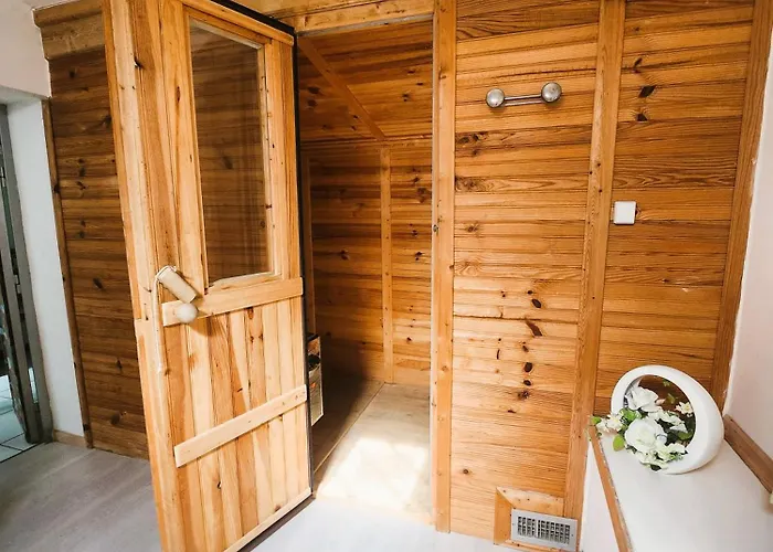 Mas De La Bourgade Grande ヴィラ